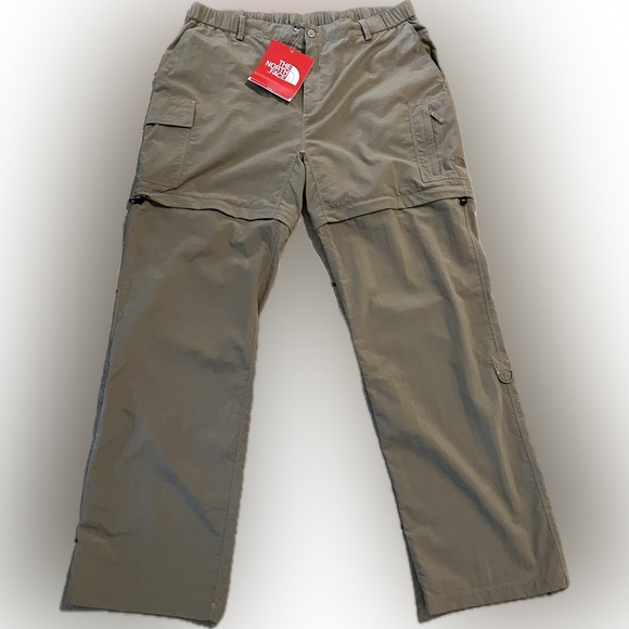 The North Face Pants - The North Face Women’s Lightweight Convertible Beige Cargo Pants - XL - NWT